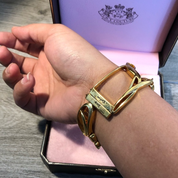 JUICY COUTURE BANGLES /NECKLACE NOT INCLUDED - Picture 4 of 8
